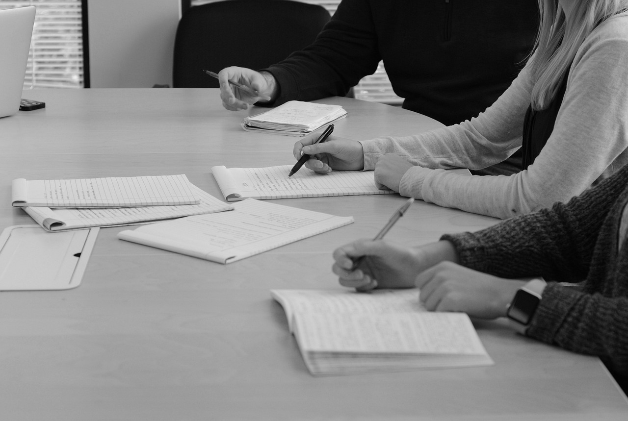 实名快手号买卖：吉事办代理注册