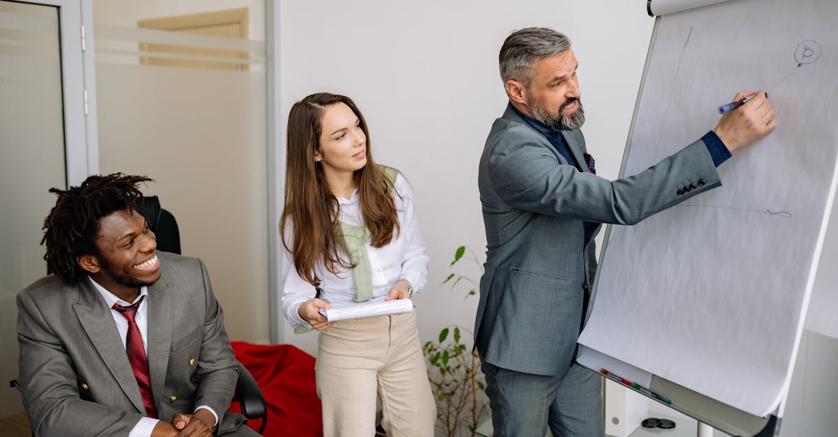 咸鱼实名账号：流量卡与自动售货机的比较：流量卡为自动售货机带来的商业价值