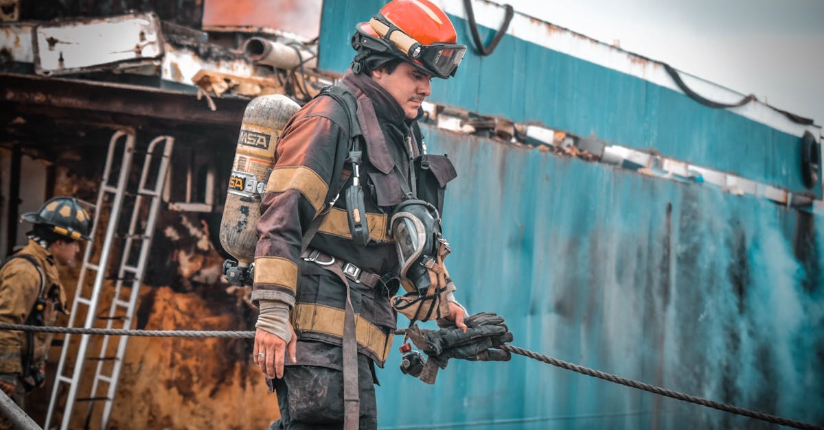 野草云实名账号：短信语言和文化的多样性与融合性